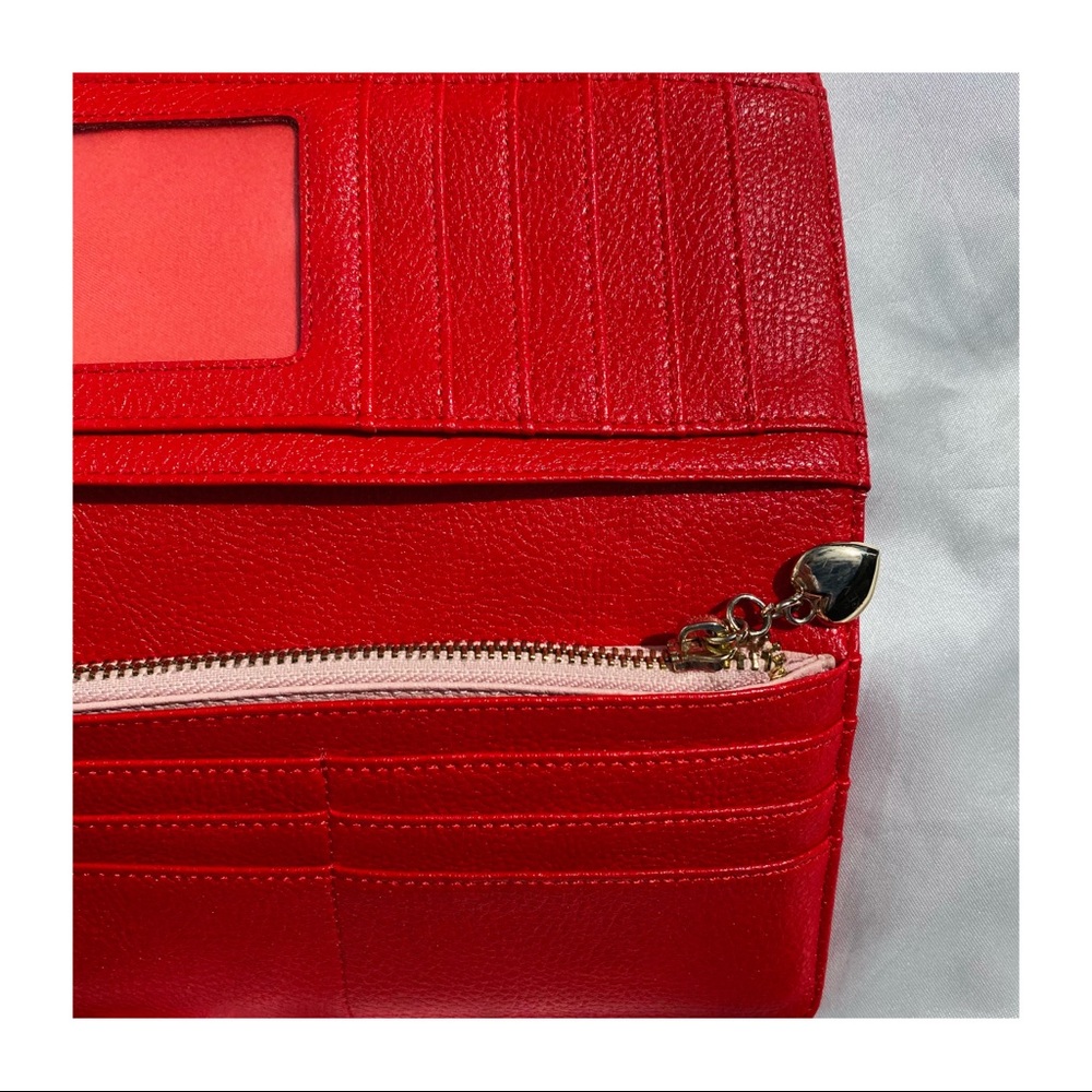 REVIEW Red Quilted Bow Large Wallet - Picture 5 of 6